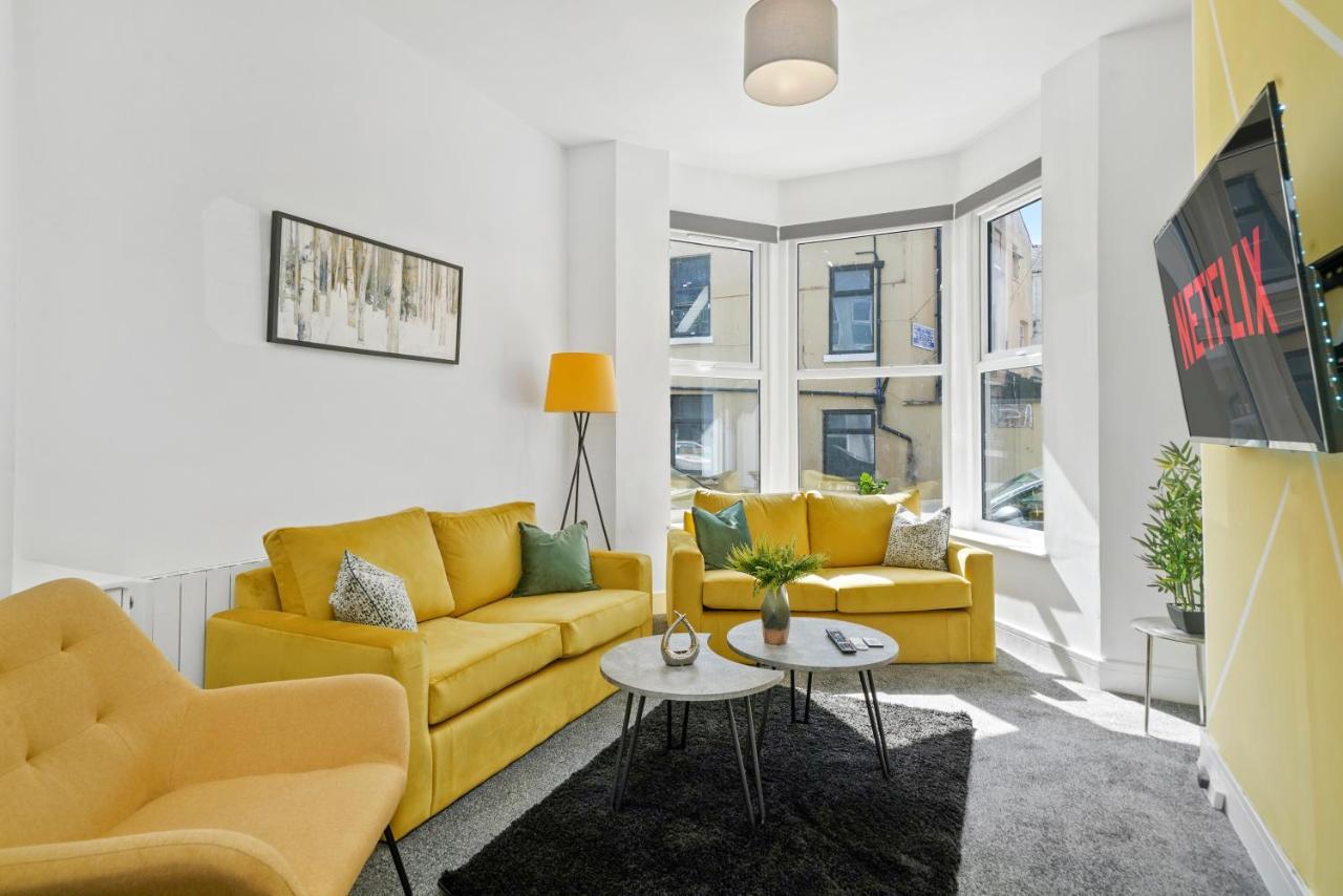 Luxe Holiday Apartments By Sasco Μπλάκπουλ Εξωτερικό φωτογραφία
